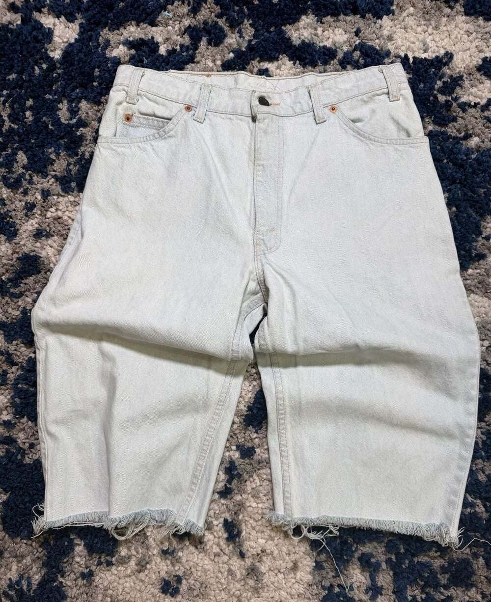 Vintage orange tab Levi's 550 Relaxed Fit Denim Shorts W34
